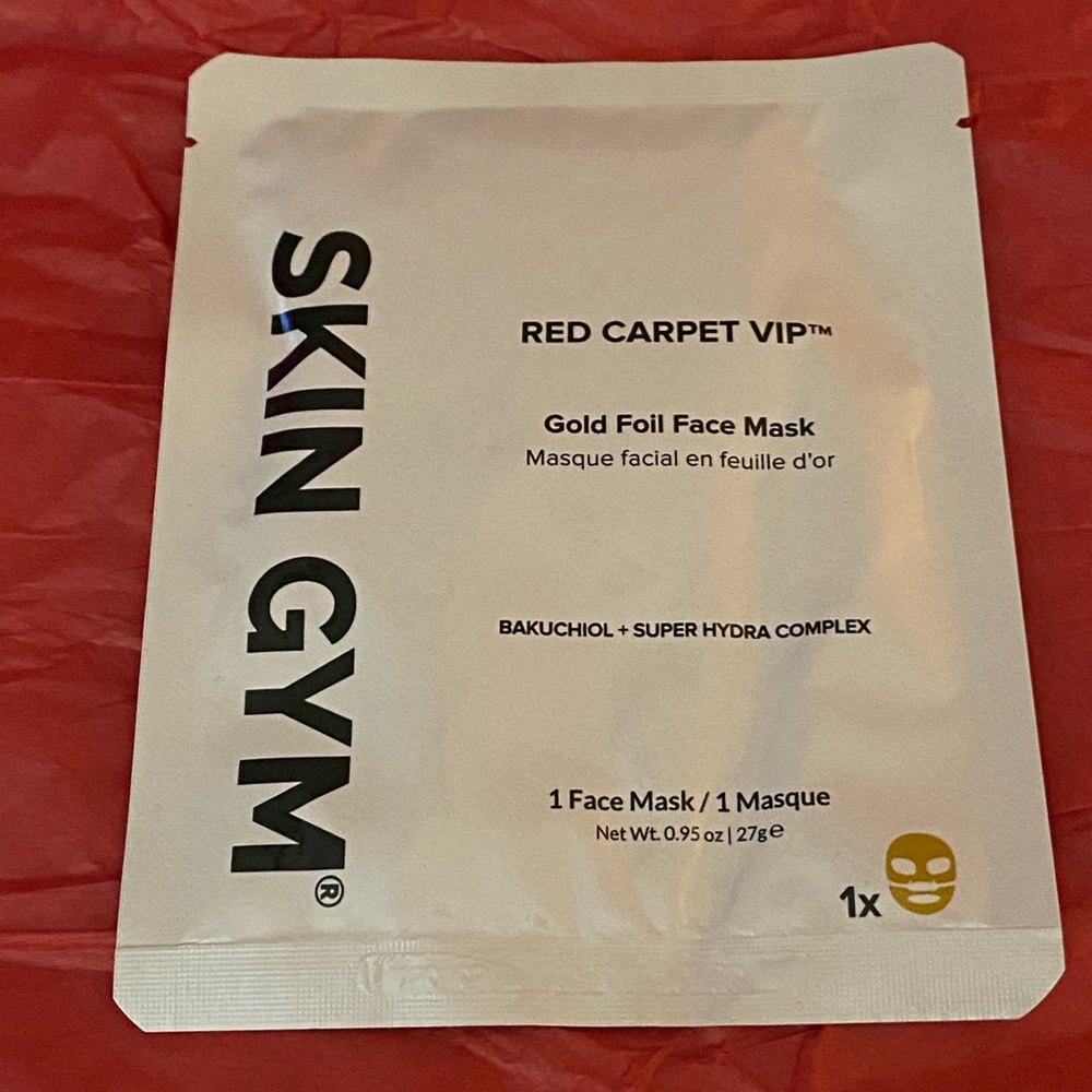 Skin Gym Red Carpet VIP Gold Foil Face Mask!! NWT!!